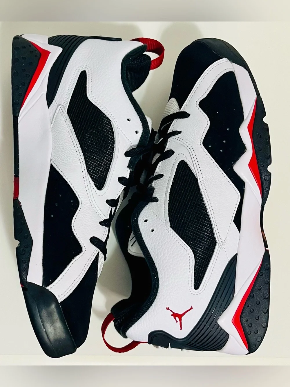 Air Jordan MVP 92 Retro Low White Black Red Sneakers